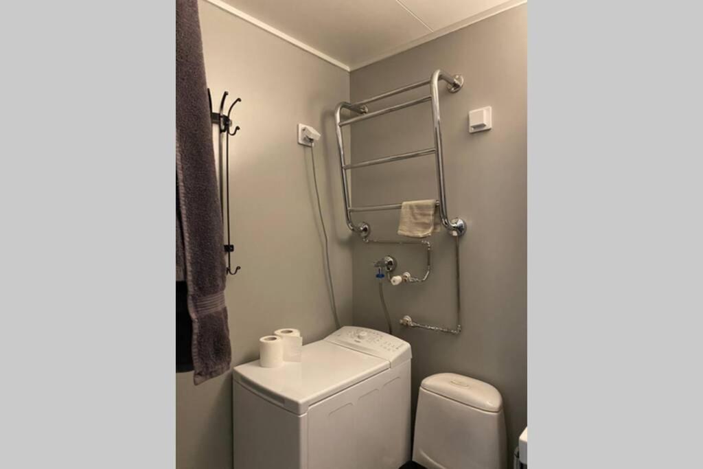 Cosy Studio Near By Airport, 2Min From Train! Vanda Eksteriør bilde